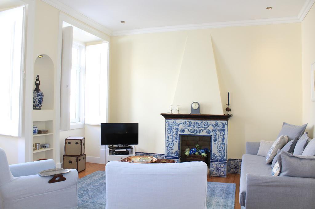Charming Duplex- Principe Real Apartment Lisbon Exterior photo